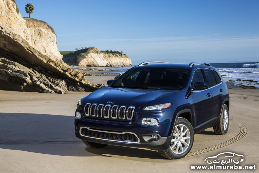 رسمياً جيب شيروكي 2014 بشكلها الجديد كلياً بالصور وبجودة عالية Jeep Cherokee 2014 19